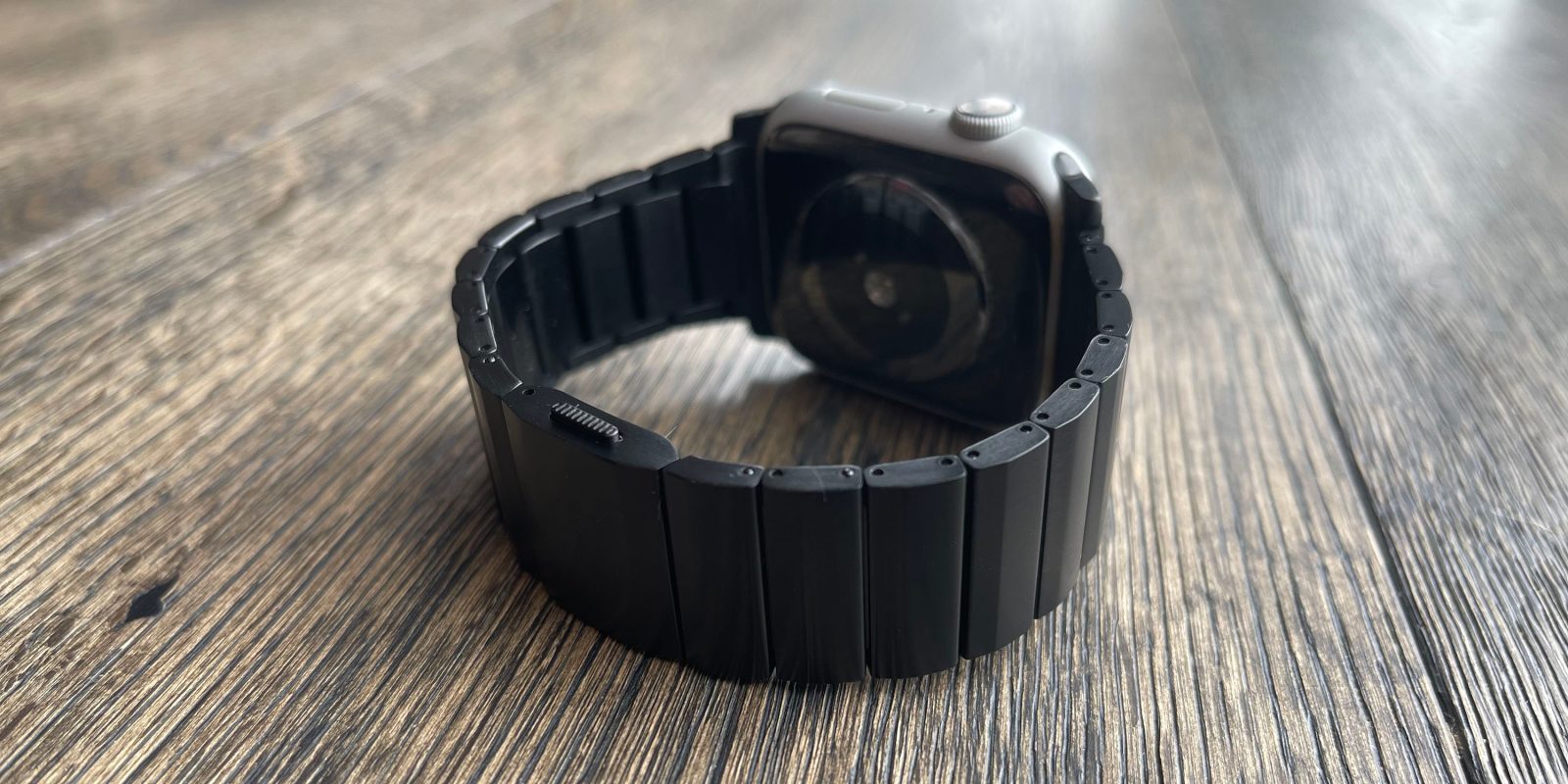 Nomad Titanium Band